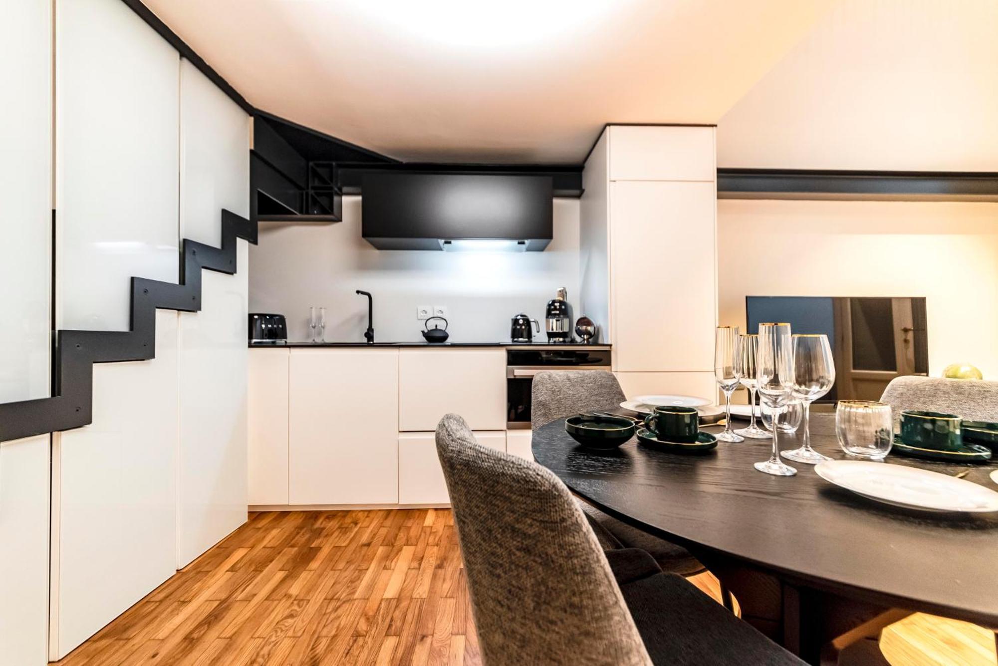 Dream Suites Milano Duomo Экстерьер фото