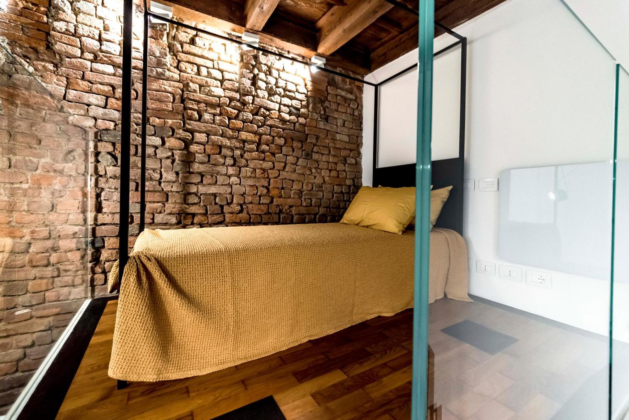 Dream Suites Milano Duomo Экстерьер фото